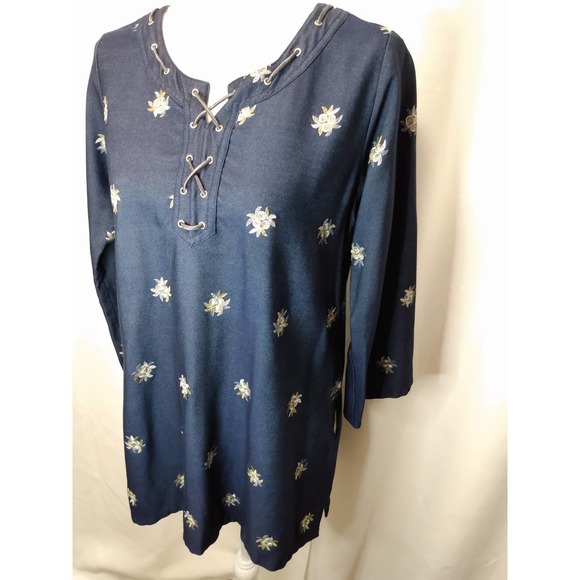 Denim blue tunic top with embroidered flowers - Picture 2 of 4